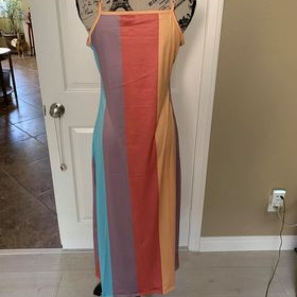 New!! Size 4, 6 or 8 Gradient Boho V neck Maxi Dress in Orange